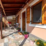 Alice Cottage In Viros Village